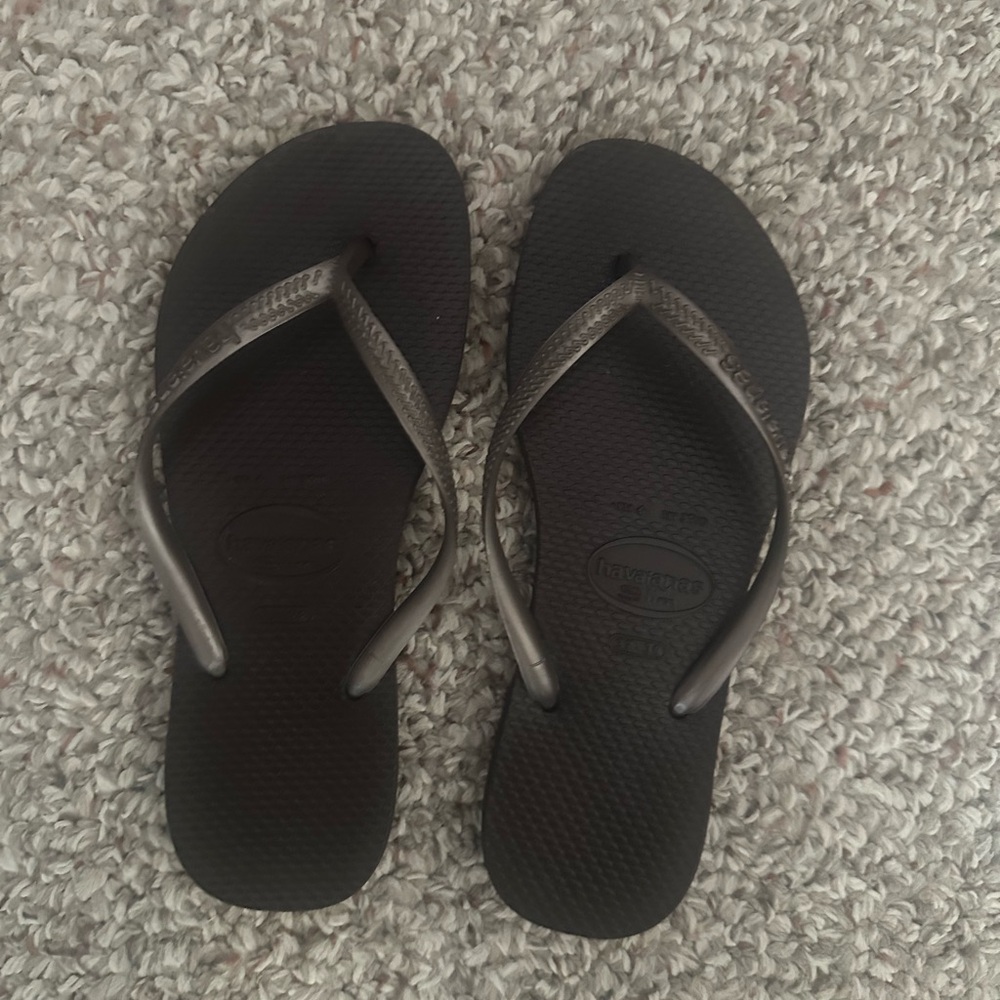 Havaianas Slim Dark Brown Flip Flops